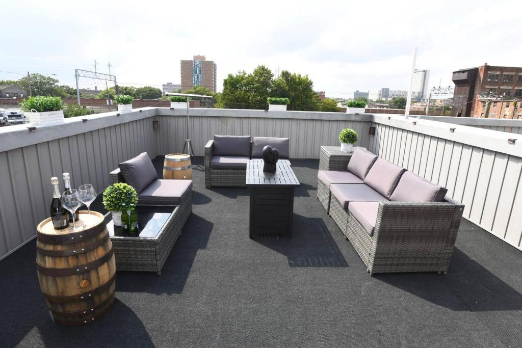 Yanne'S Place - Roof-Patio, Workspace, Cityview Филаделфия Екстериор снимка